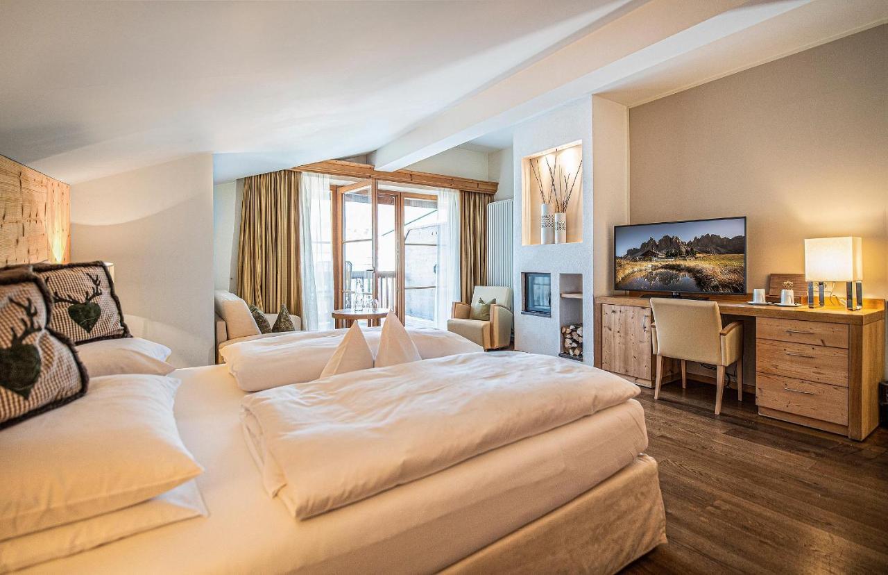 Taubers Unterwirt Aktiv & Vitalhotel فلدثرنز المظهر الخارجي الصورة