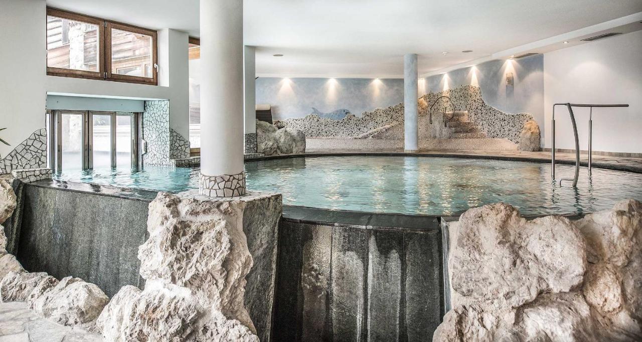 Taubers Unterwirt Aktiv & Vitalhotel فلدثرنز المظهر الخارجي الصورة